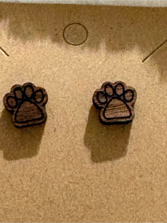 Jewelry - Paw Print Stud Earrings - Brown Wood